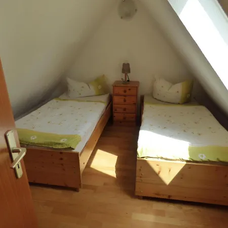 Ferienwohnung-beim-doktor-wohnung-2 *